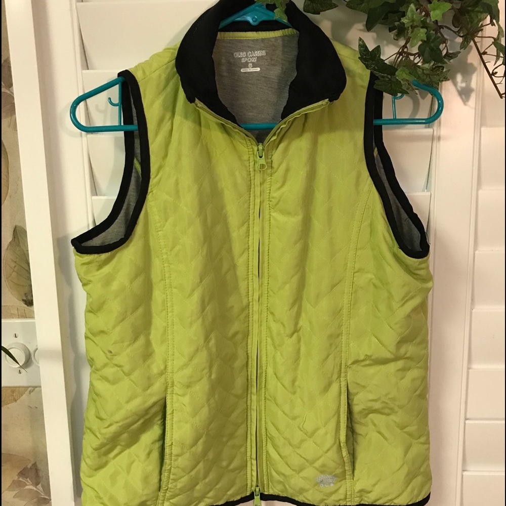 Oleg Cassini vest